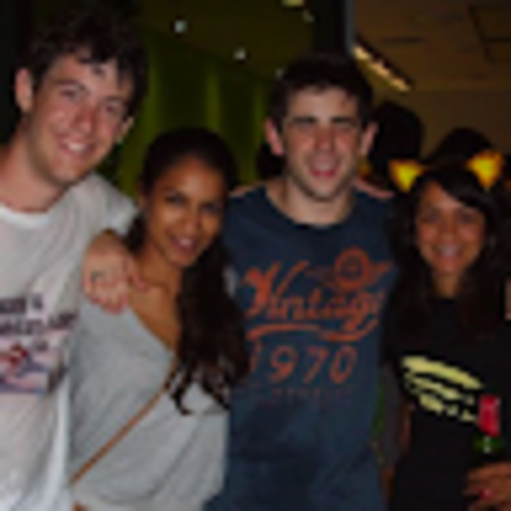 Meet your Posher, Nazaha